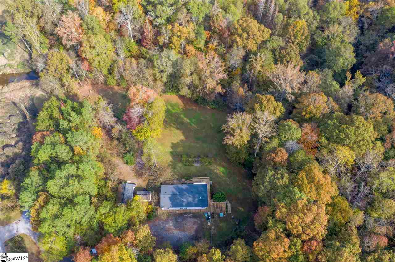 505 Robinson Road Greer, SC 29651 - Photo 5 of 29