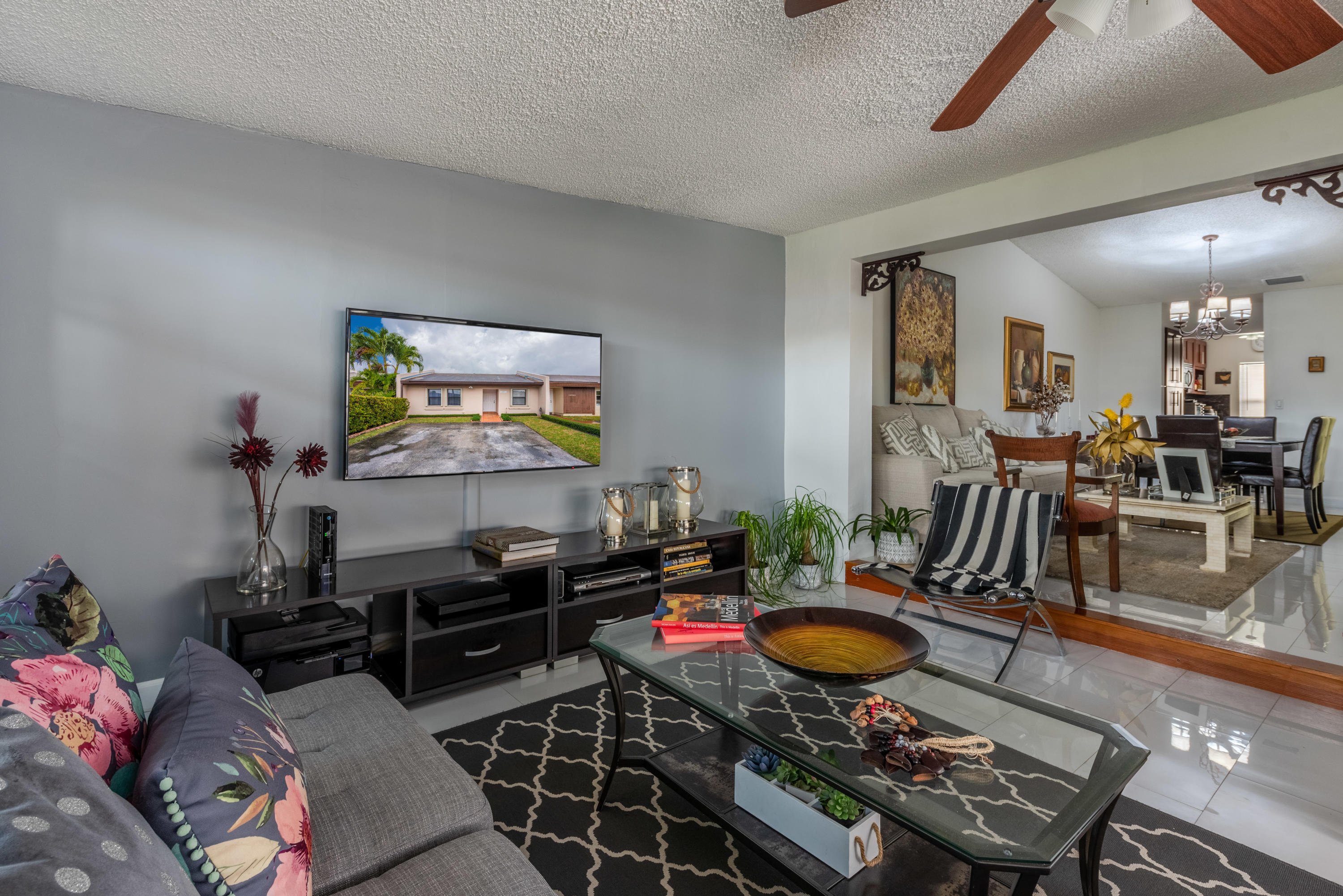14053 Southwest 53rd Terrace Miami, FL 33175 - Photo 12 of 31 14053 SW 53 terrace Miami (13 of 32)