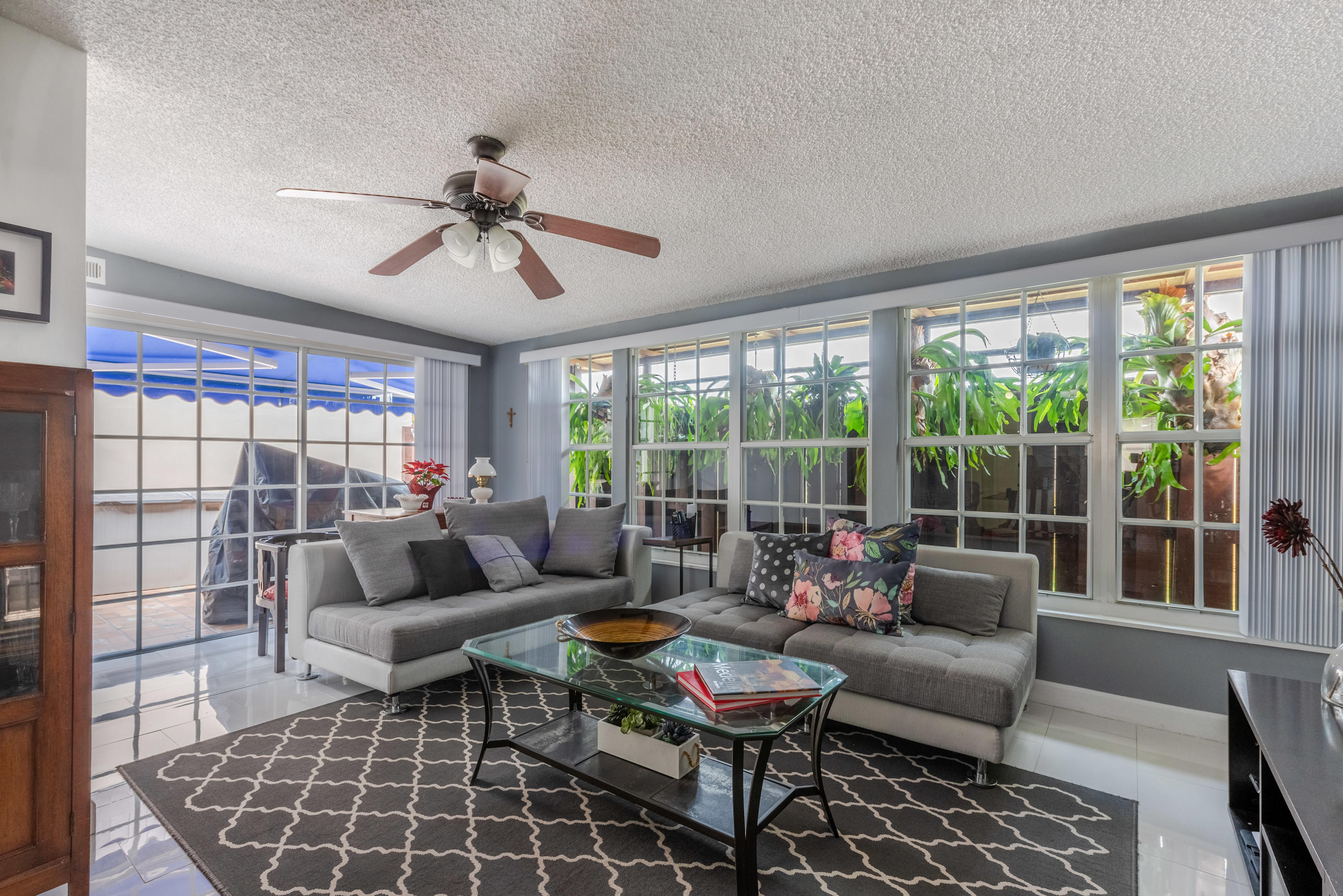 14053 Southwest 53rd Terrace Miami, FL 33175 - Photo 14 of 31 14053 SW 53 terrace Miami (15 of 32)