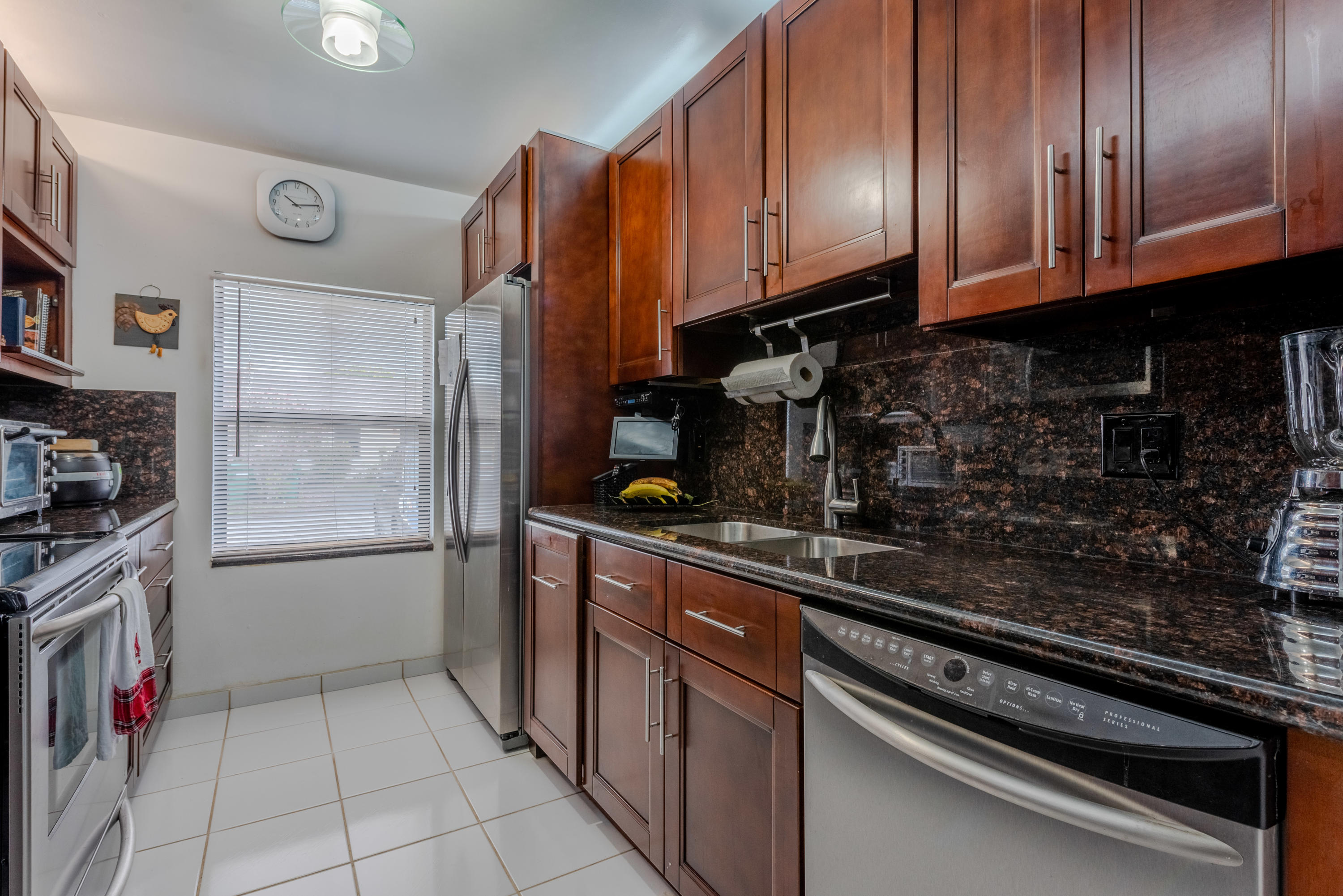 14053 Southwest 53rd Terrace Miami, FL 33175 - Photo 16 of 31 14053 SW 53 terrace Miami (17 of 32)