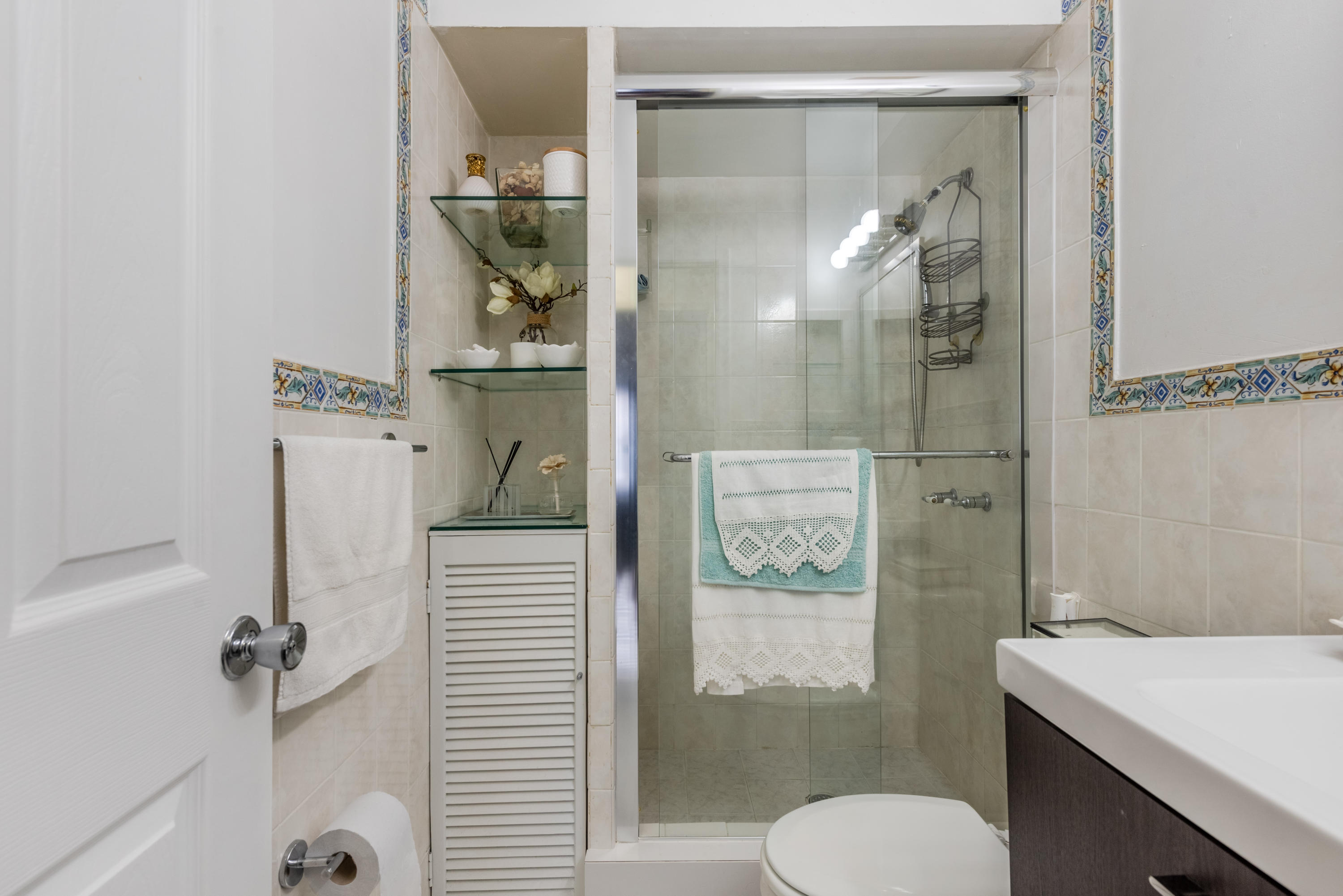 14053 Southwest 53rd Terrace Miami, FL 33175 - Photo 23 of 31 14053 SW 53 terrace Miami (24 of 32)