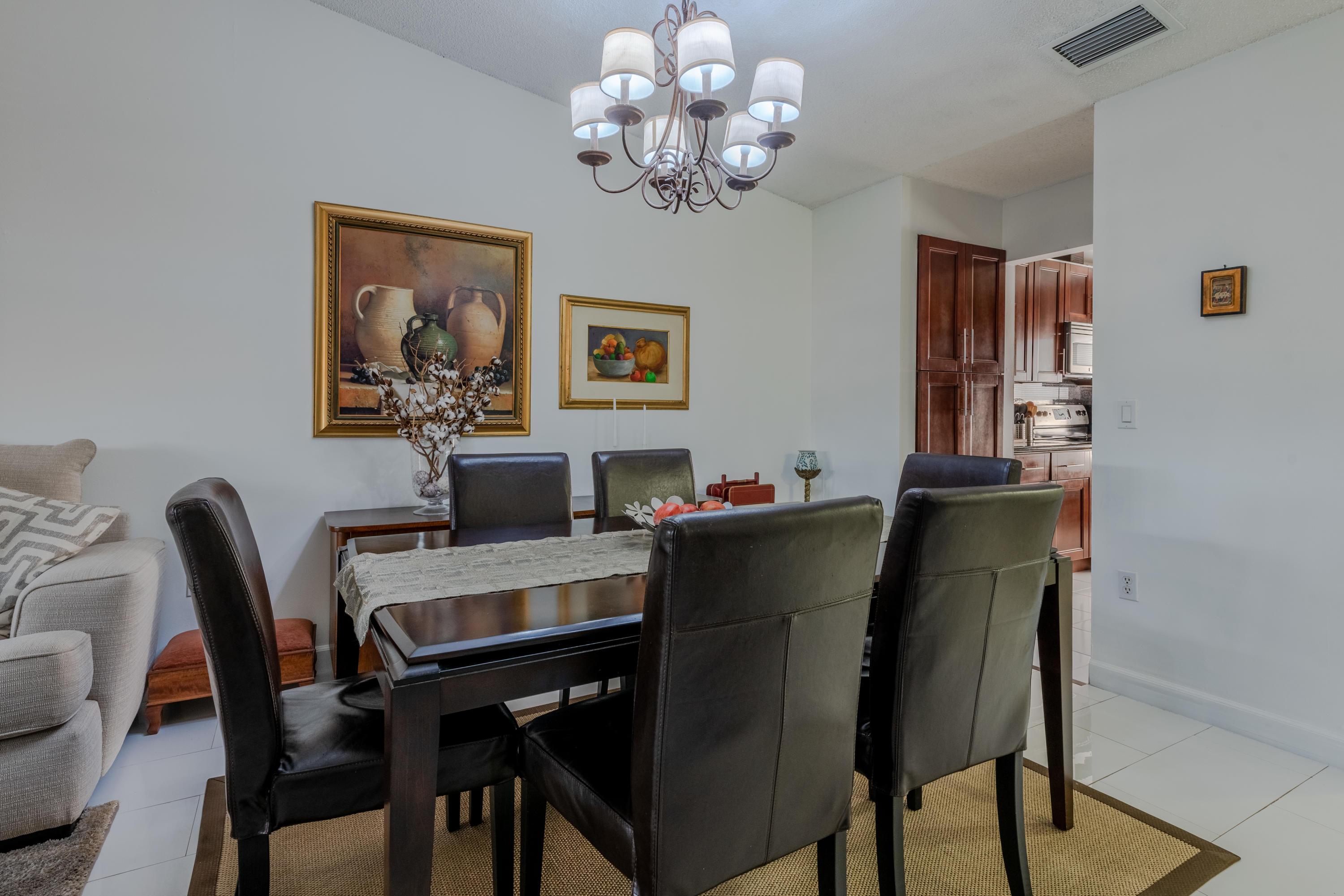 14053 Southwest 53rd Terrace Miami, FL 33175 - Photo 6 of 31 14053 SW 53 terrace Miami (7 of 32)