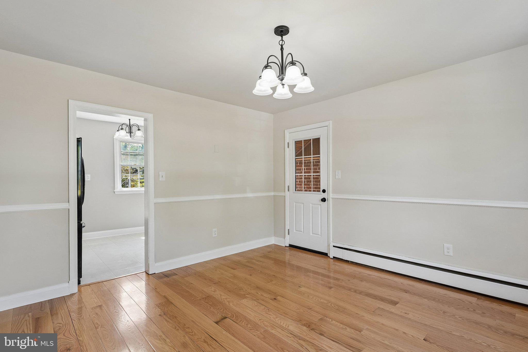 527 Forest View Road Linthicum Heights, MD 21090 - Photo 14 of 29