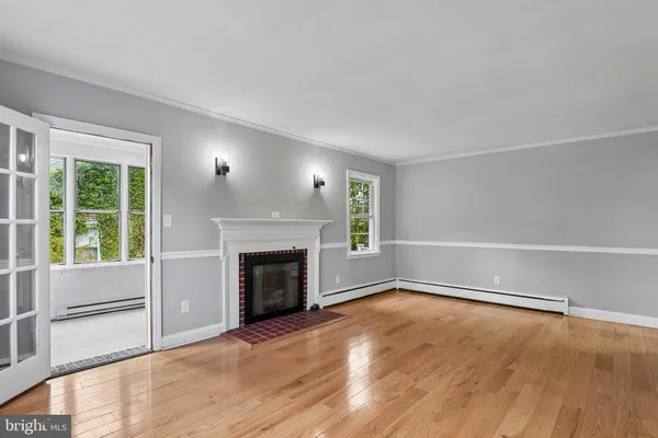 $529,900 | 527 Forest View Road, Linthicum Heights, MD 21090