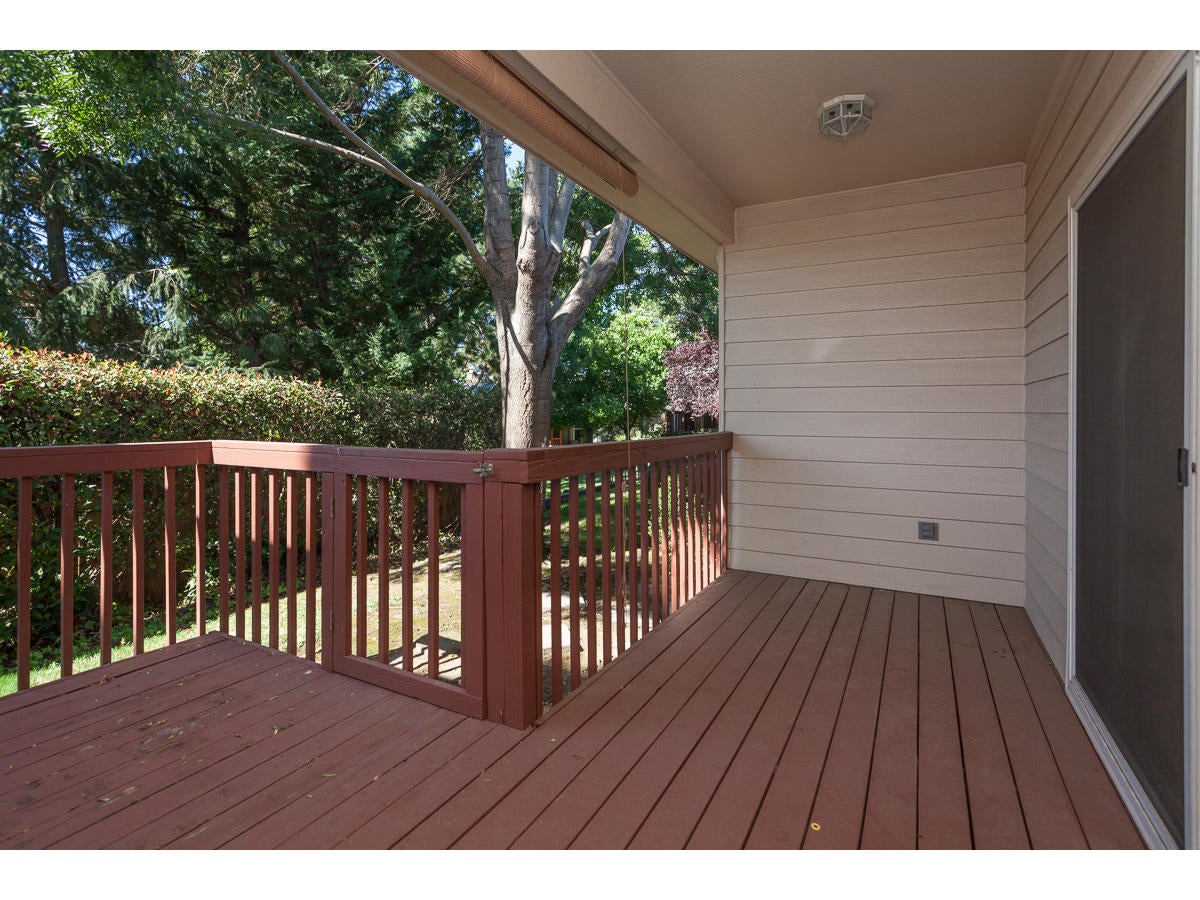 2398 Springbrook Road, Unit 10 Medford, OR 97504 - Photo 24 of 26 0024