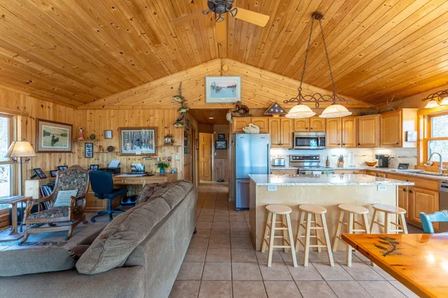 $499,999 | 118 Sunset Road, Ely, MN 55731