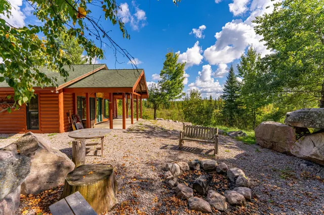 $499,999 | 118 Sunset Road, Ely, MN 55731