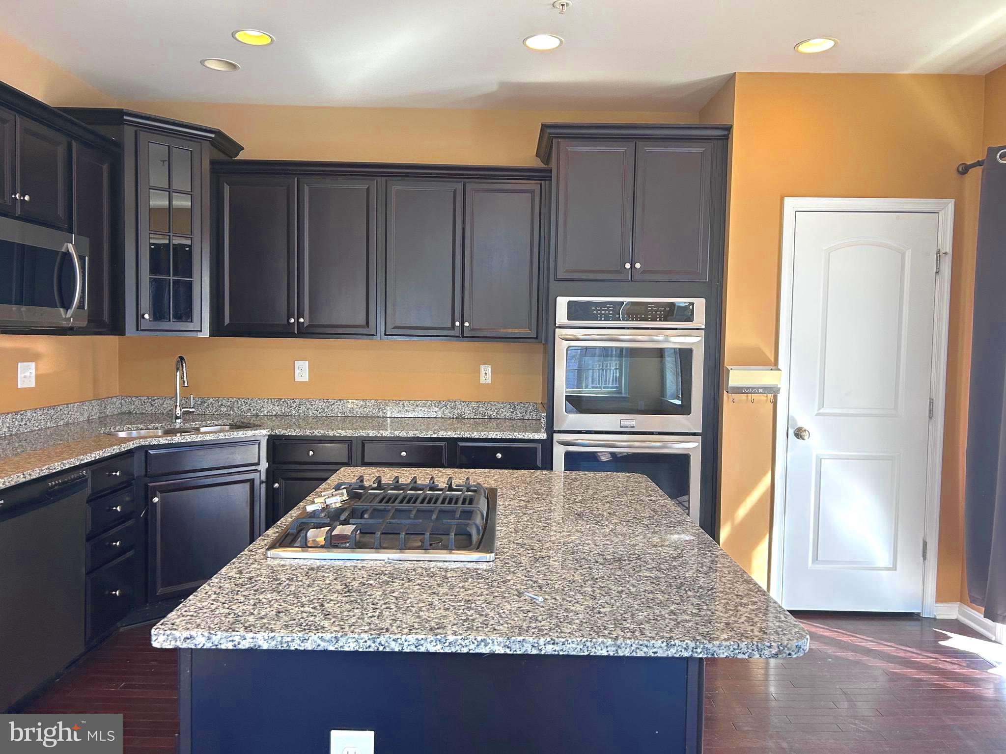 9623 Smithview Place Lanham, MD 20706 - Photo 17 of 39