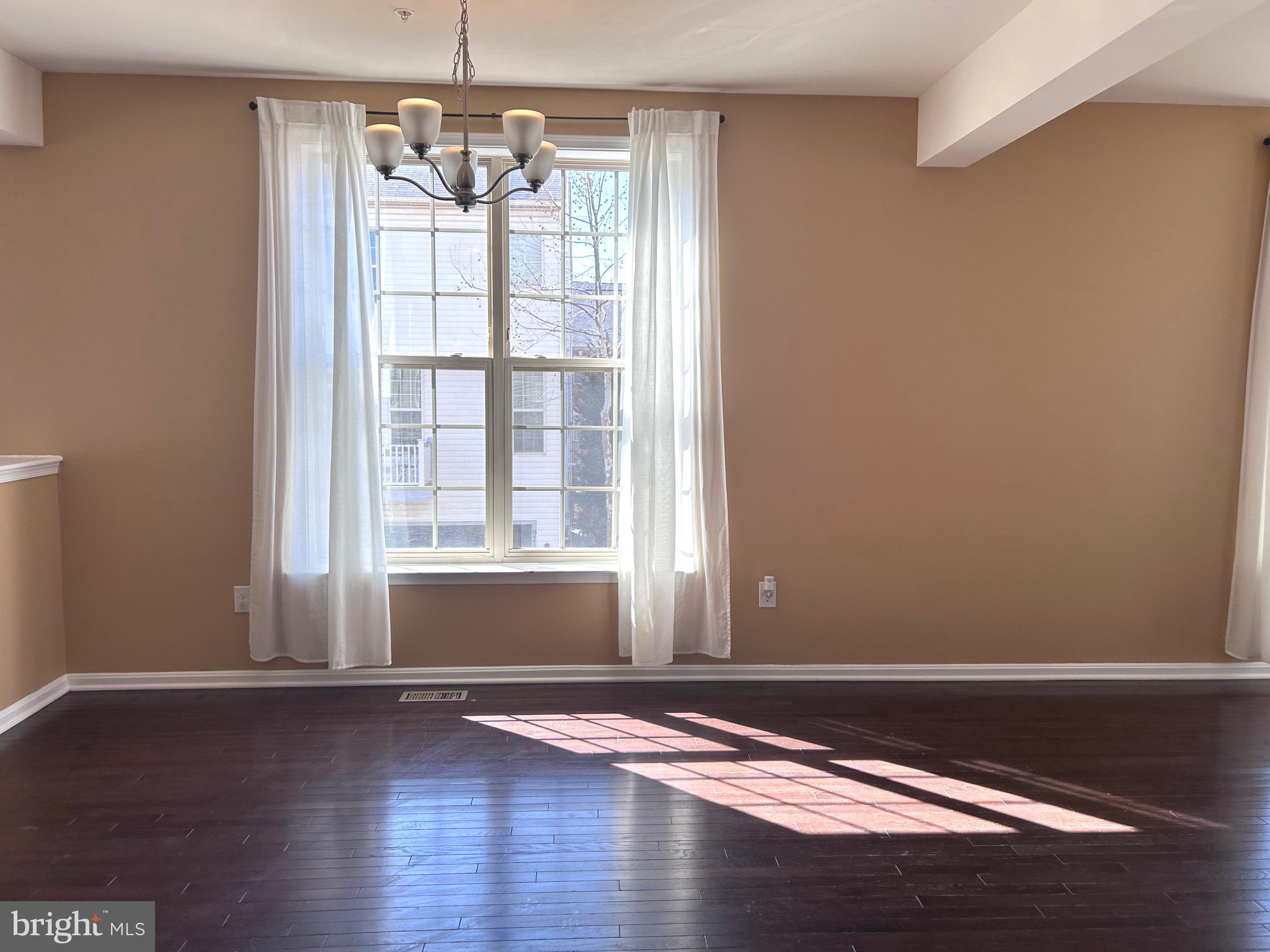 9623 Smithview Place Lanham, MD 20706 - Photo 10 of 39