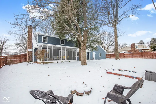 $299,900 | 1312 West Country Club Road, Connersville, IN 47331