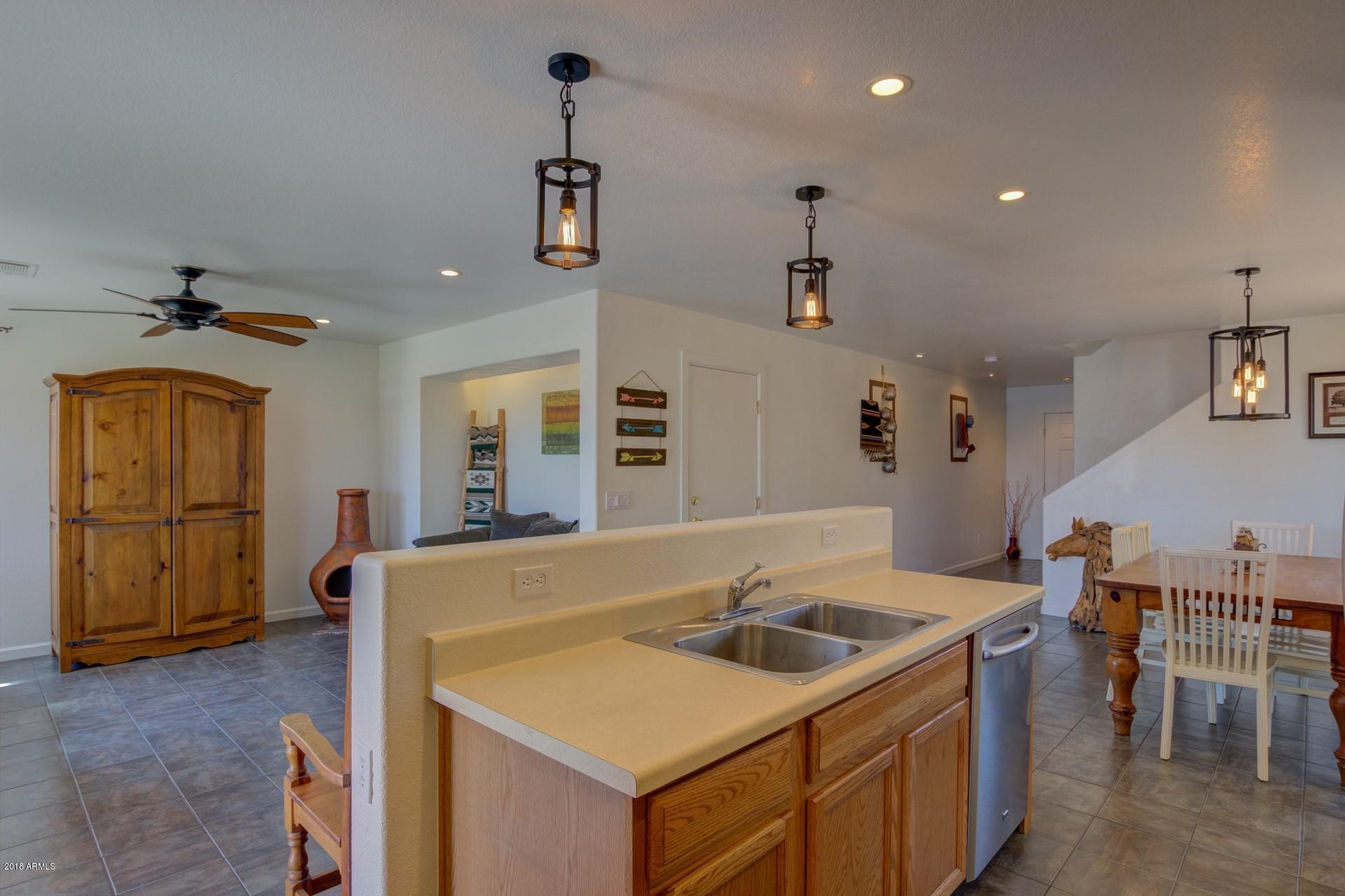 6331 West Beverly Road Laveen, AZ 85339 - Photo 10 of 20 Kitchen Island