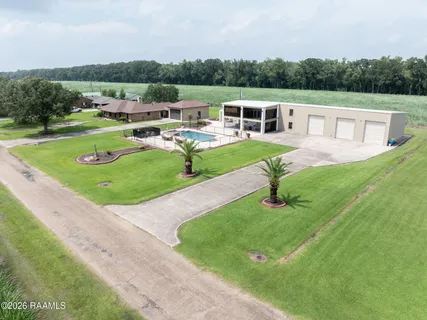 $800,000 | 1024 Decoux Road, St. Martinville, LA 70582