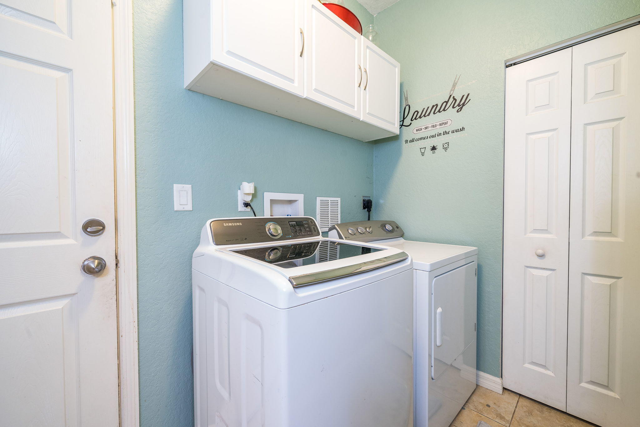 6726 Bulrush Court Greenacres, FL 33413 - Photo 14 of 54 Laundry Room