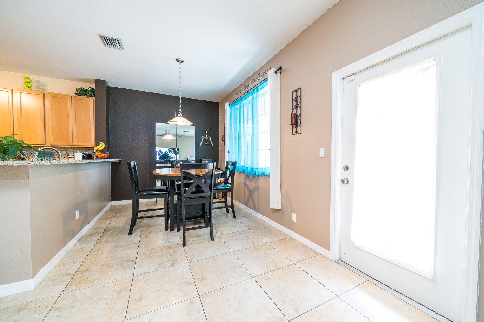 6726 Bulrush Court Greenacres, FL 33413 - Photo 20 of 54 Breakfast Area