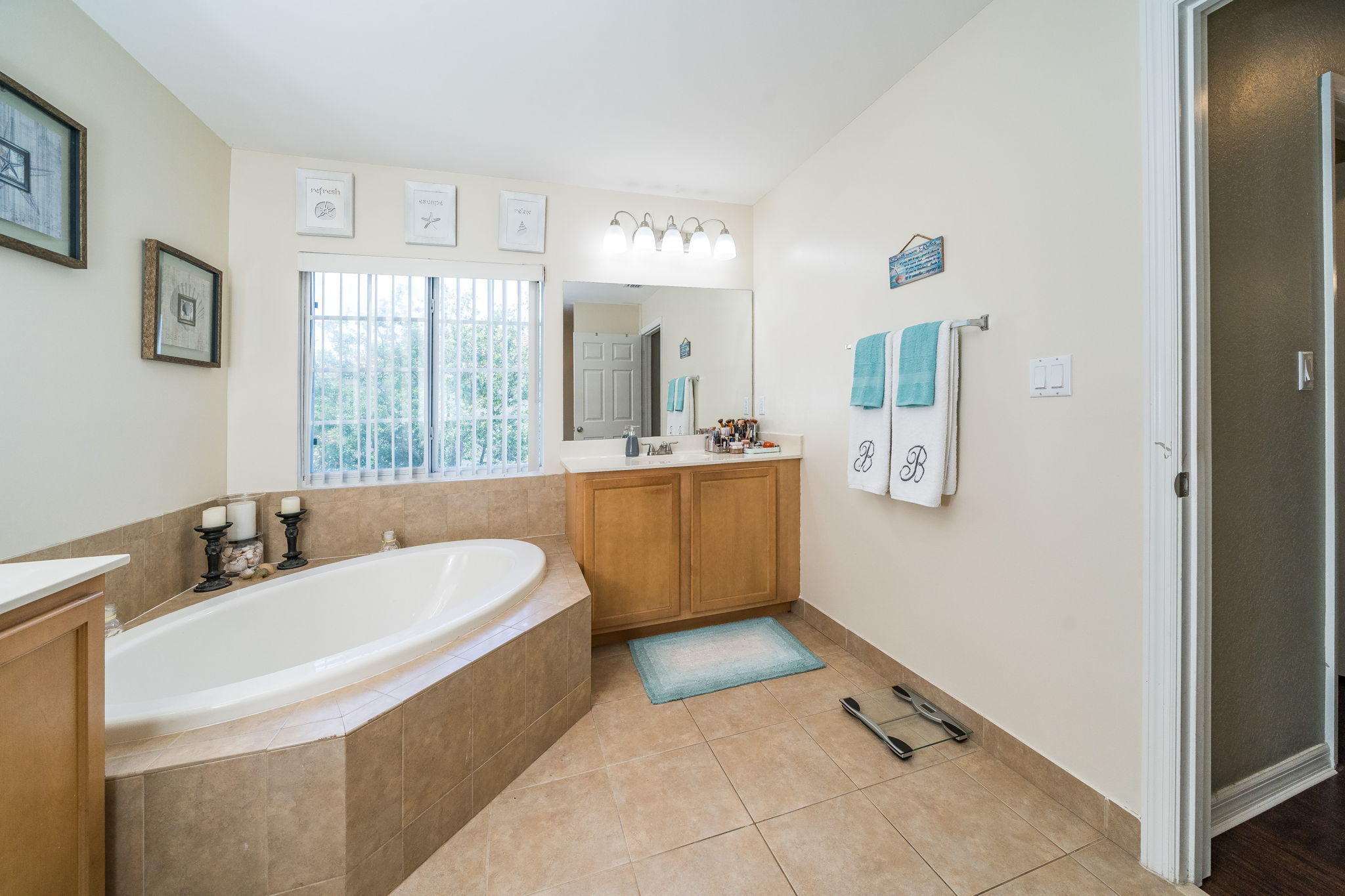 6726 Bulrush Court Greenacres, FL 33413 - Photo 28 of 54 Master Bathroom