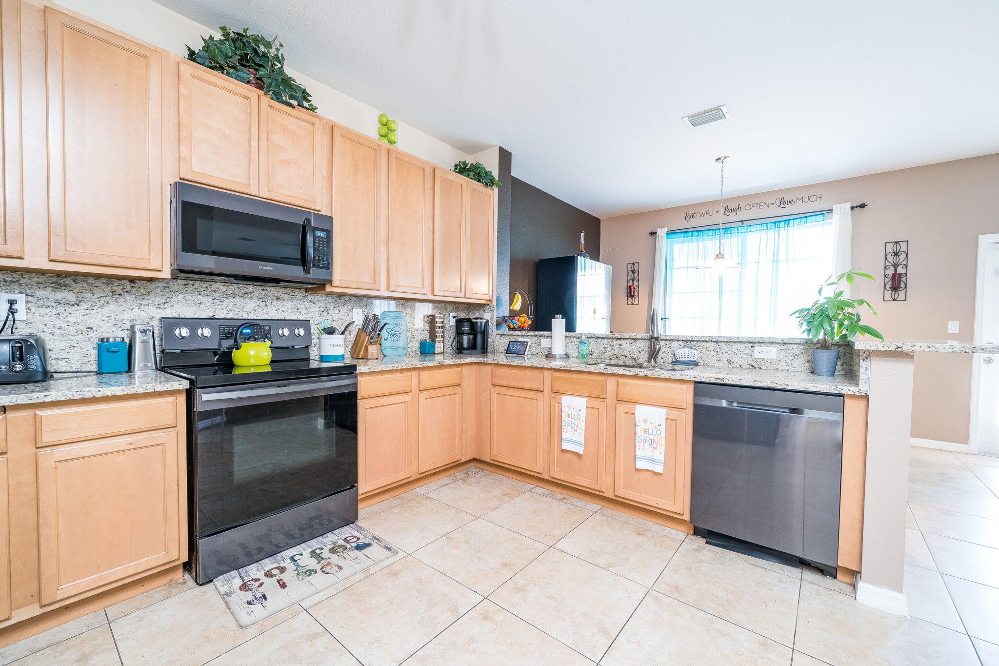6726 Bulrush Court Greenacres, FL 33413 - Photo 3 of 54 Kitchen