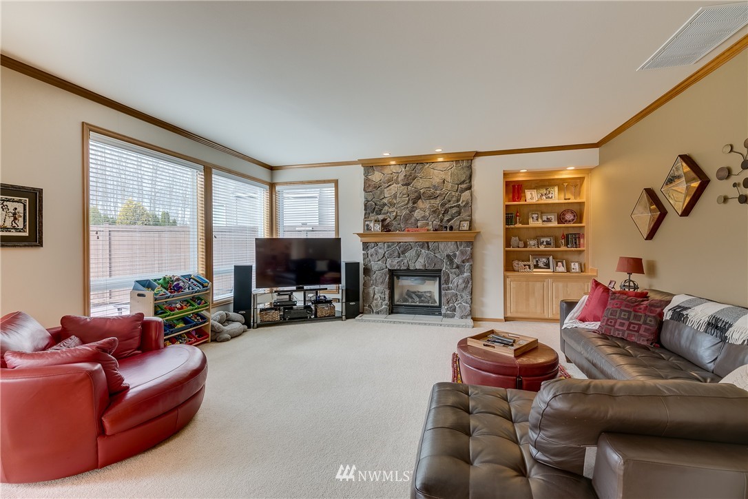 20702 38th Drive Southeast Bothell, WA 98021 - Photo 14 of 25
