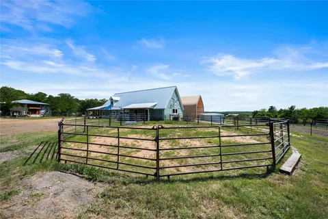$1,750,000 | 7670 Nez Perce Trace, Manor, TX 78653