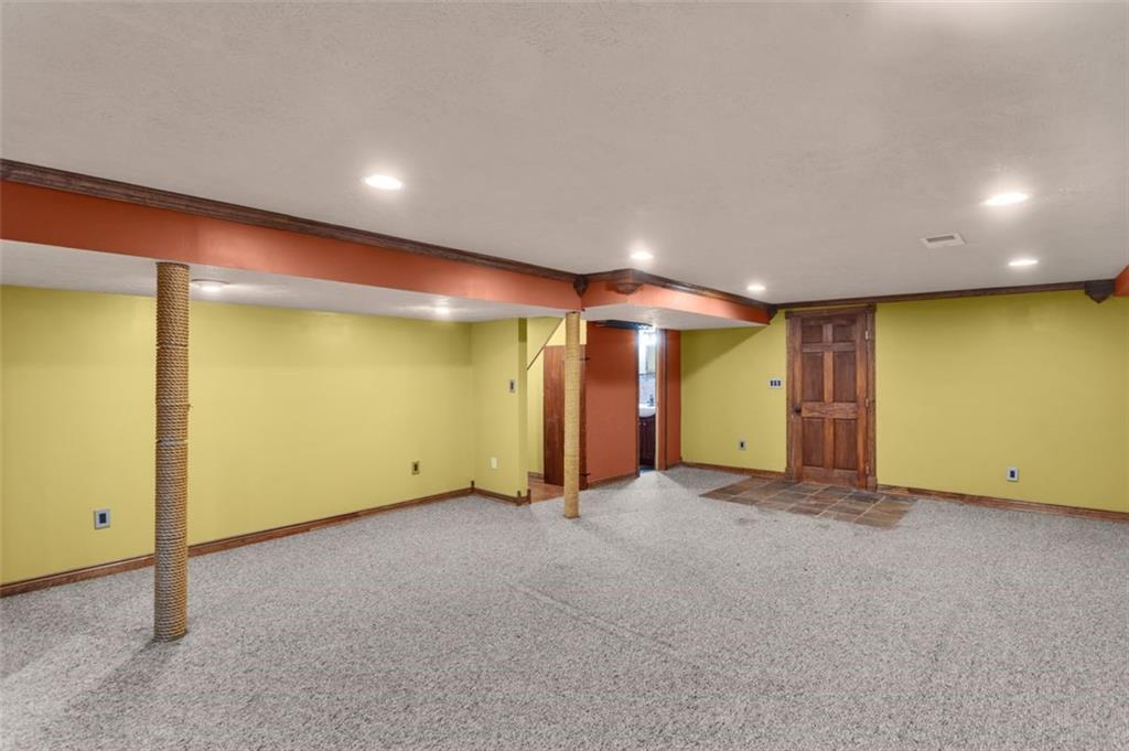 2013 Beulah Road Pittsburgh, PA 15235 - Photo 24 of 33 Gallery Image 24