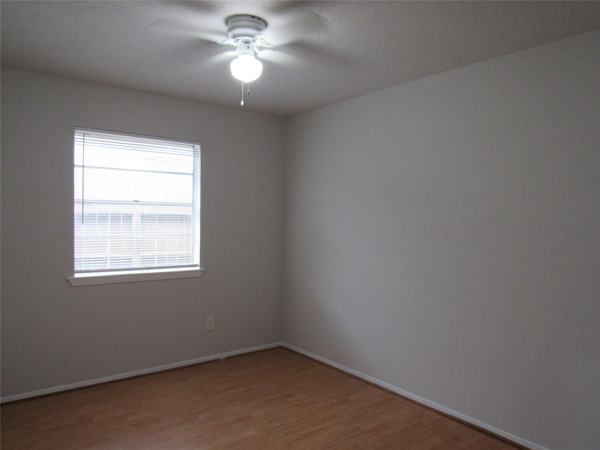 8619 Little River Road Houston, TX 77064 - Photo 11 of 28 Gallery Image 11