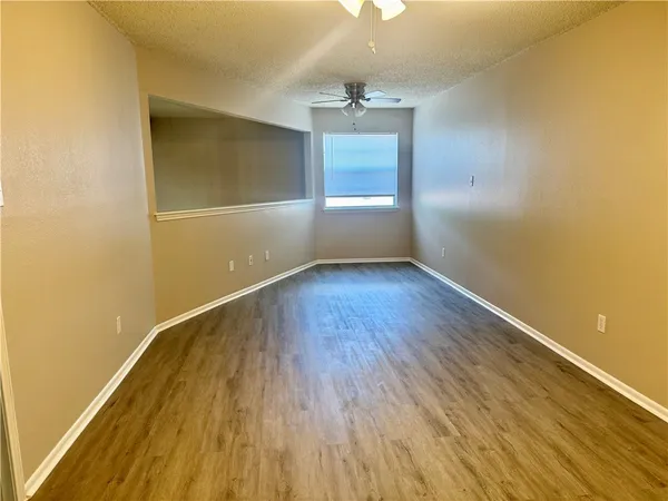 $1,550 | 4618 Cedar Pass Drive, Unit 2A, Corpus Christi, TX 78413