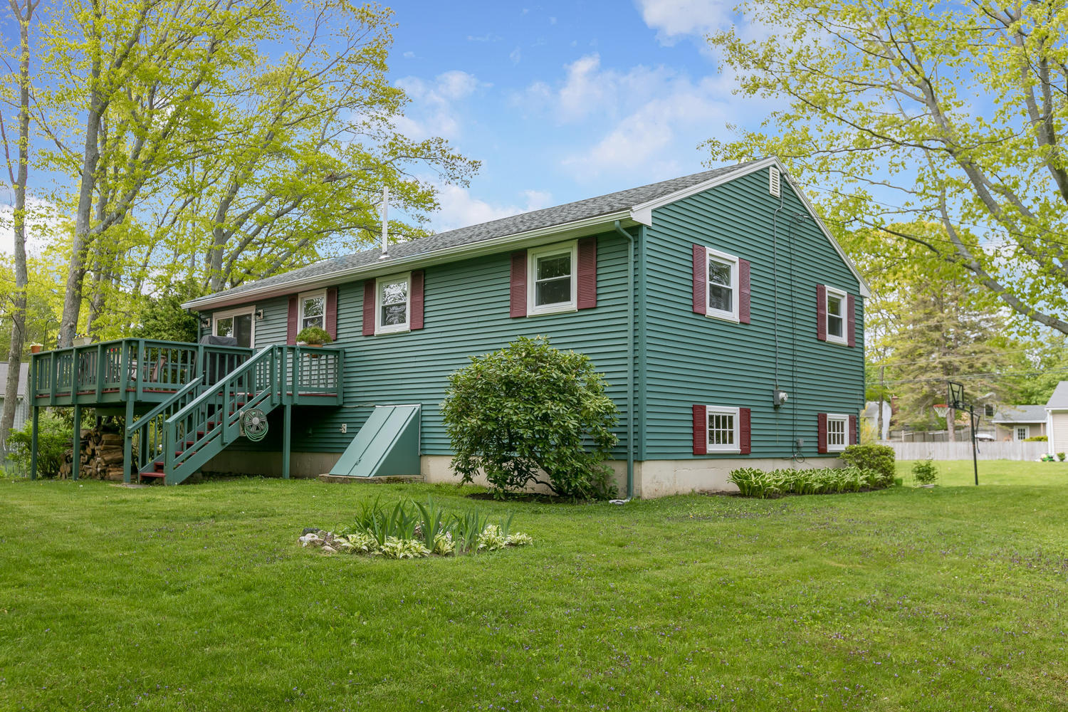 1 Hampton Road Cape Elizabeth, ME 04107 - Photo 32 of 40 1 Hampton Rd Cape Elizabeth ME-large-002