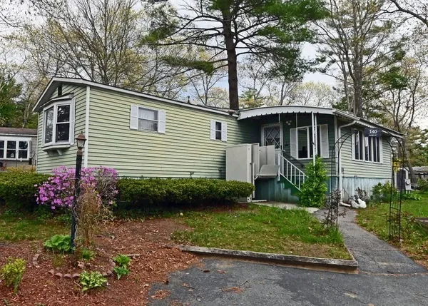 $129,000 | 140 Jupiter Circle, Wareham, MA 02576