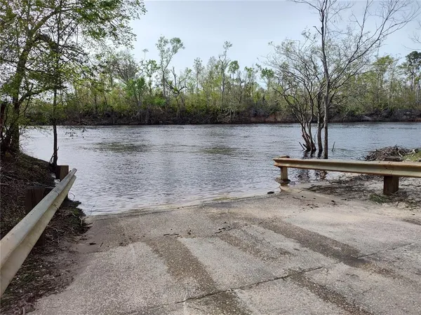 $278,000 | Cr-53, Mayo, FL 32066