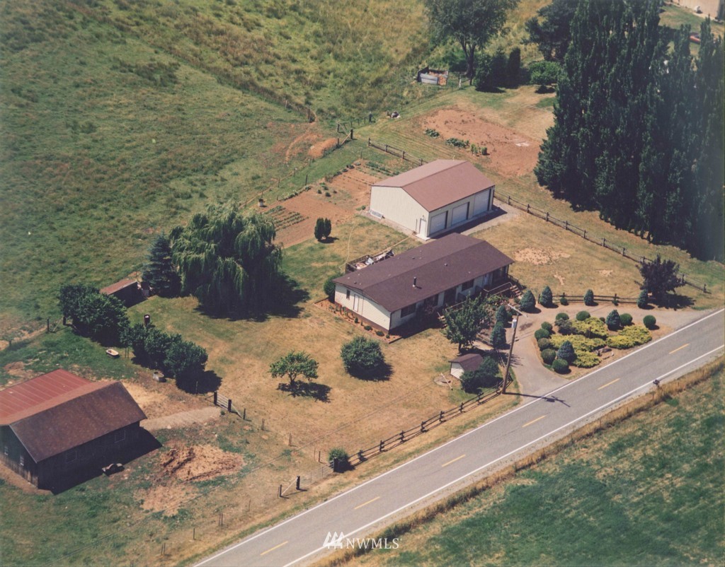 511 West Hemmi Road Bellingham, WA 98226 - Photo 1 of 15