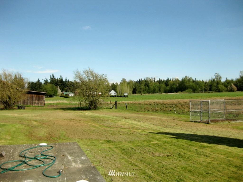 511 West Hemmi Road Bellingham, WA 98226 - Photo 3 of 15