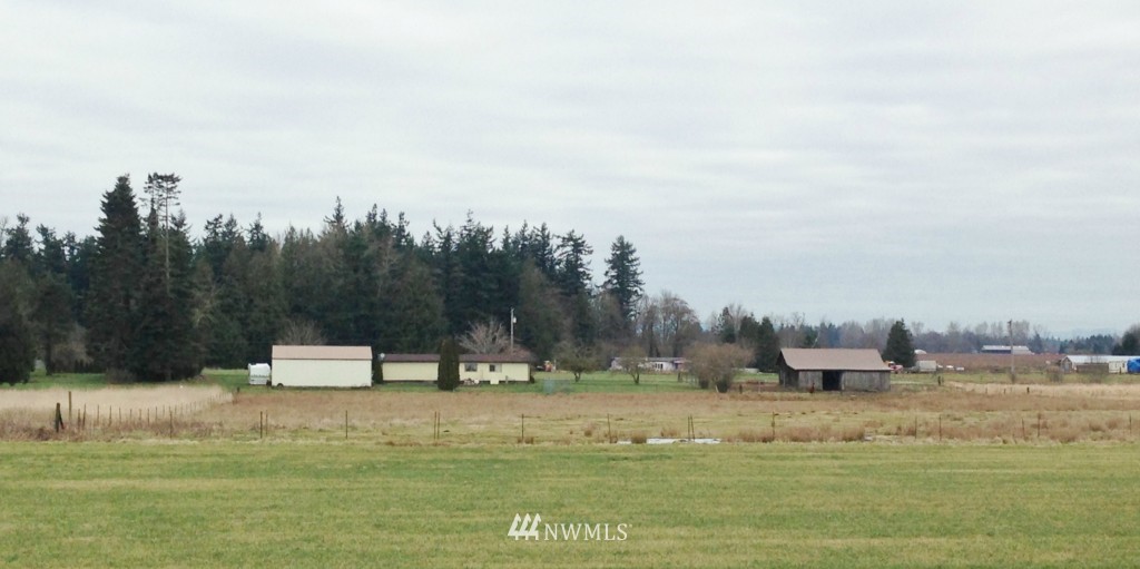 511 West Hemmi Road Bellingham, WA 98226 - Photo 4 of 15