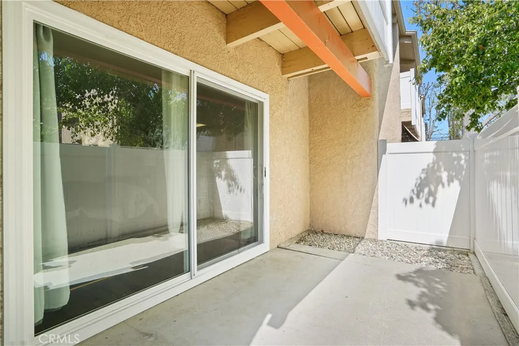 10331 Lindley Avenue Porter Ranch, CA 91326 - Photo 2 of 27