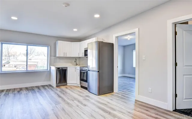 $2,250 | 292 Main Street, Unit 211, Nyack, NY 10960