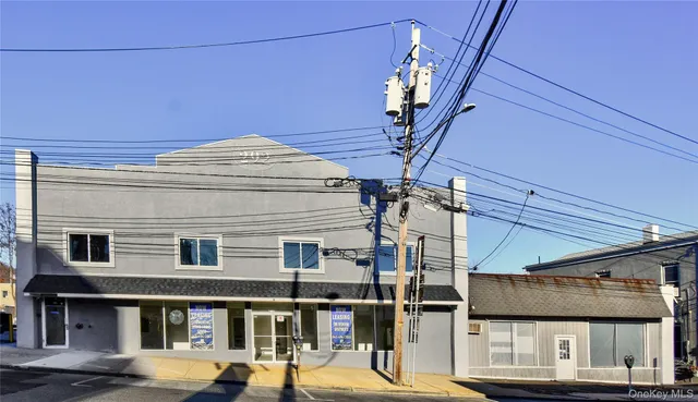 $2,250 | 292 Main Street, Unit 211, Nyack, NY 10960