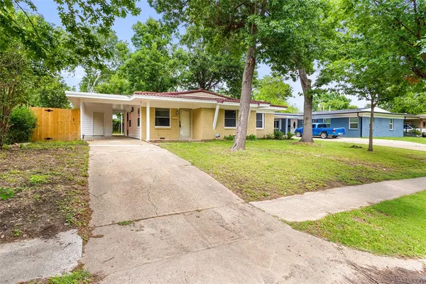 $280,500 | 1513 Park Place, Irving, TX 75061