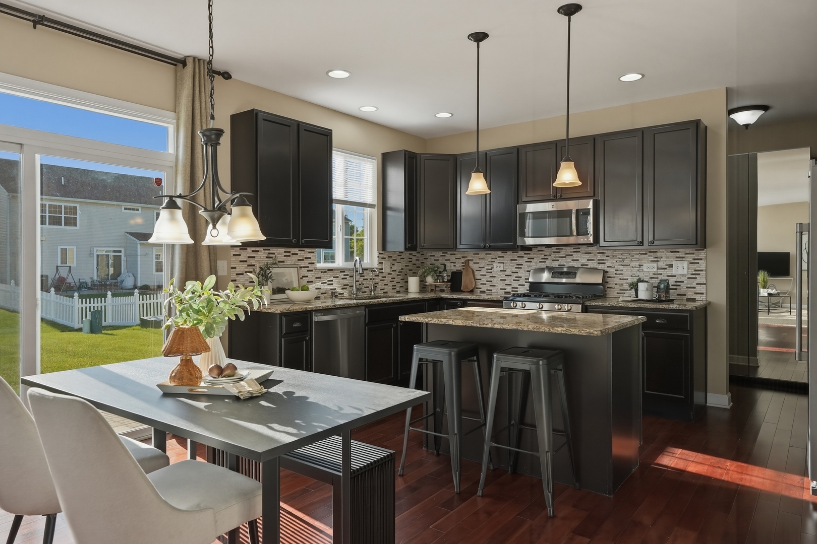 5742 Oak Ridge Way Lisle, IL 60532 - Photo 11 of 46 Gallery Image 11