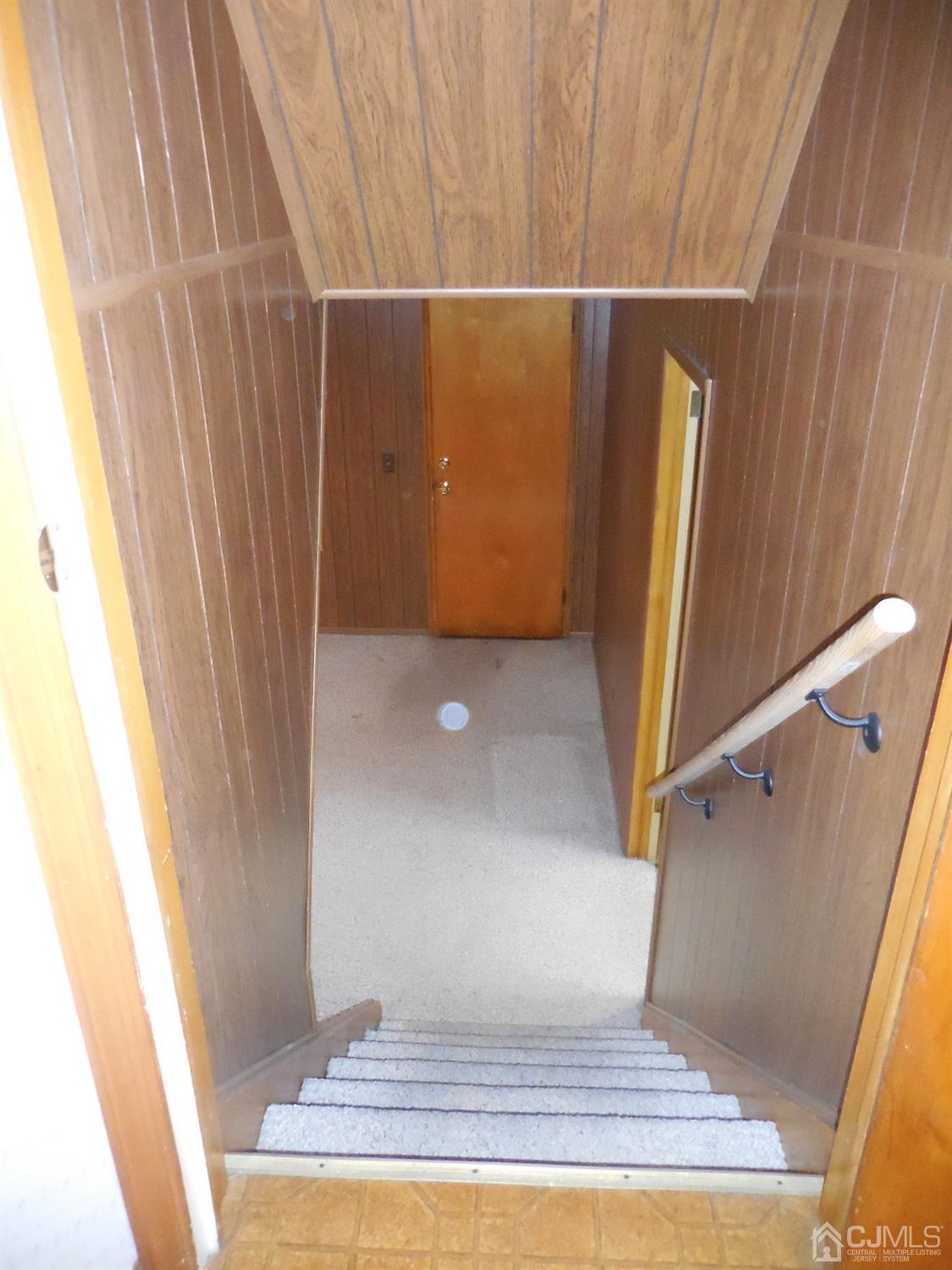 276 Carber Street Bound Brook, NJ 08805 - Photo 28 of 36
