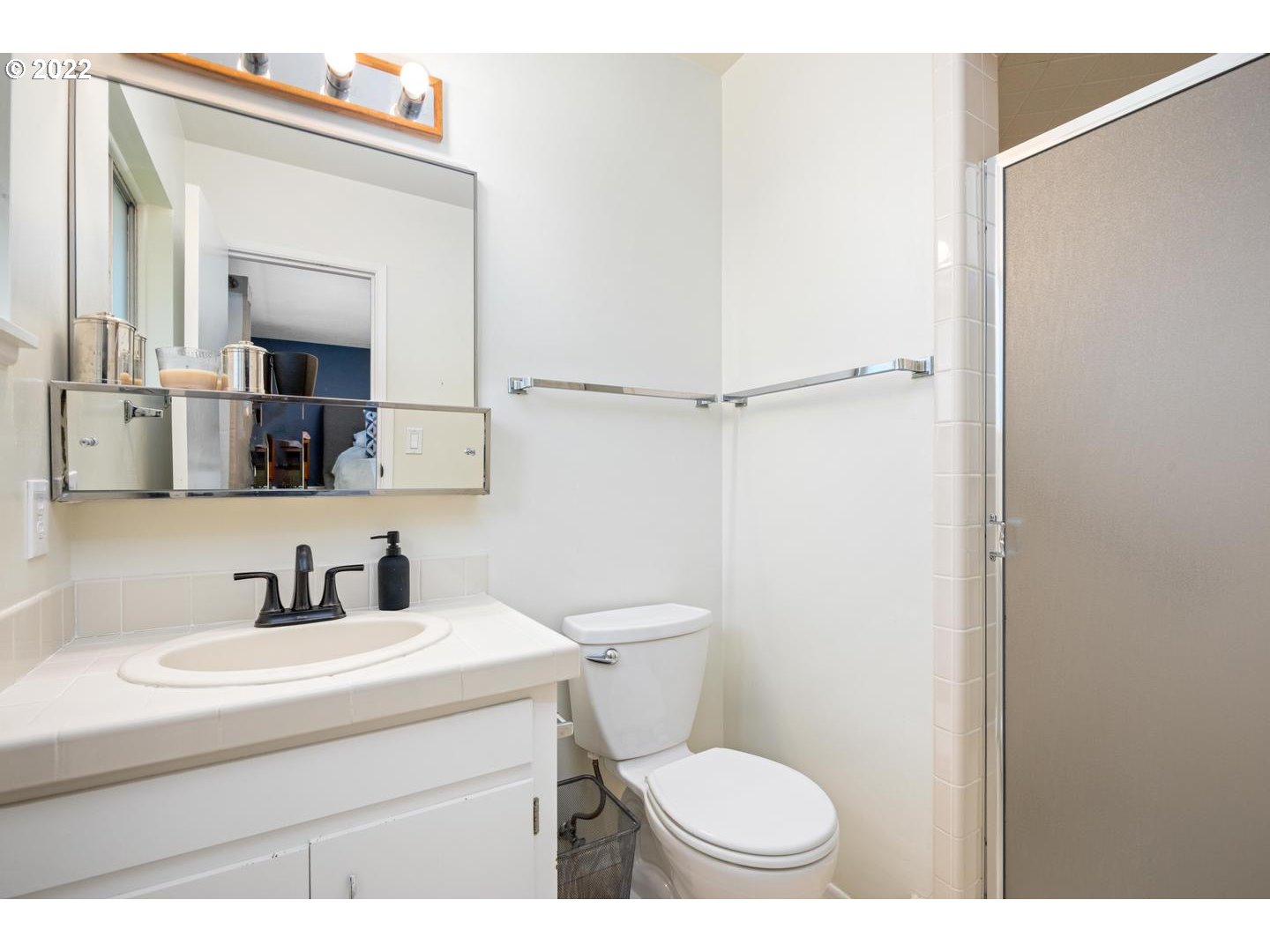 1615 Northwest Murray Road Portland, OR 97229 - Photo 15 of 32 Owner's Suite Bathroom