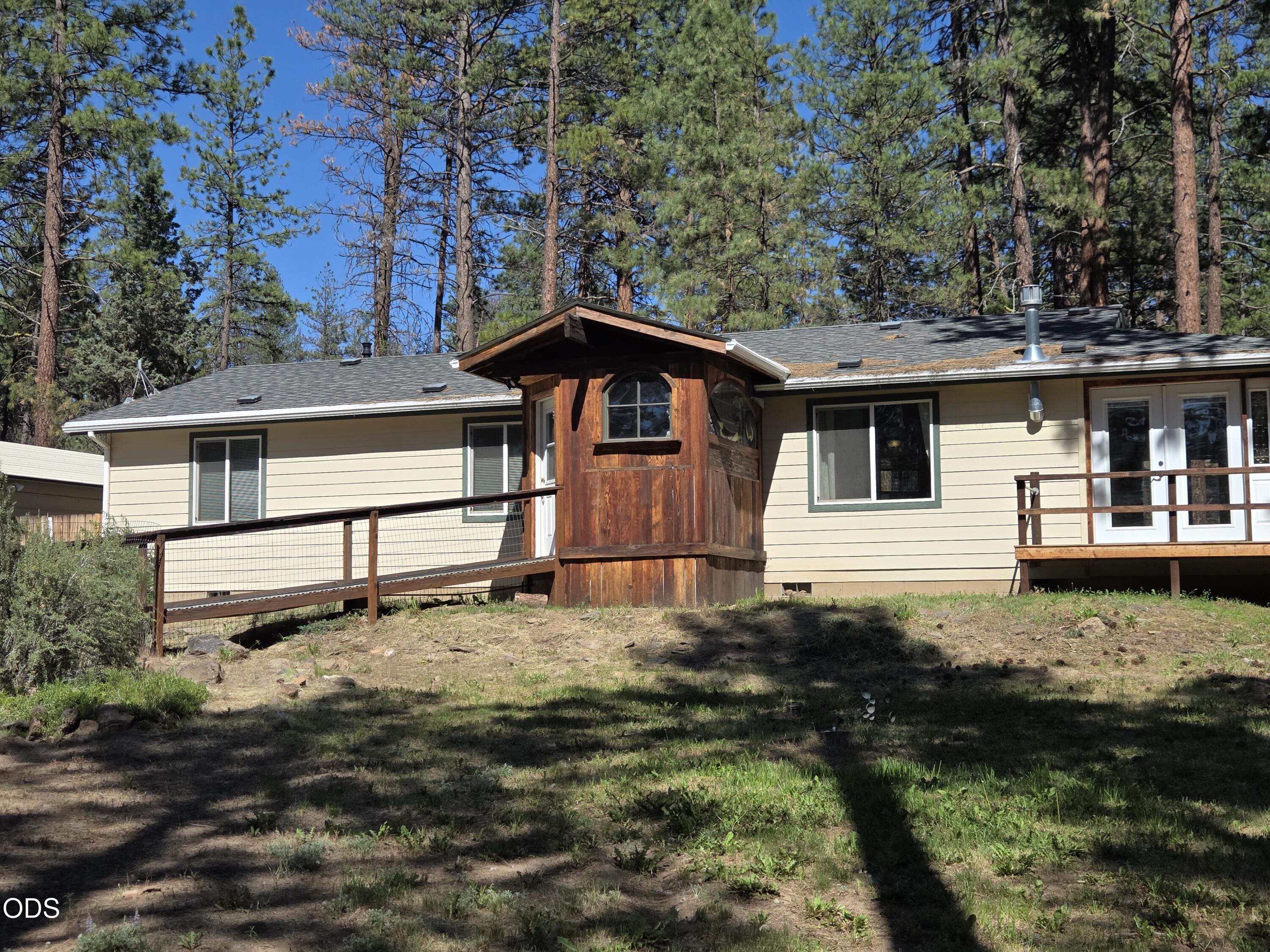 31710 Spaniel Lane Bonanza, OR 97623 - Photo 3 of 48