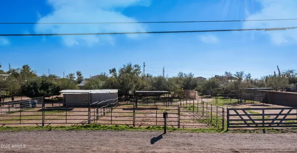 $419,900 | 2533 East Superstition Boulevard, Apache Junction, AZ 85119