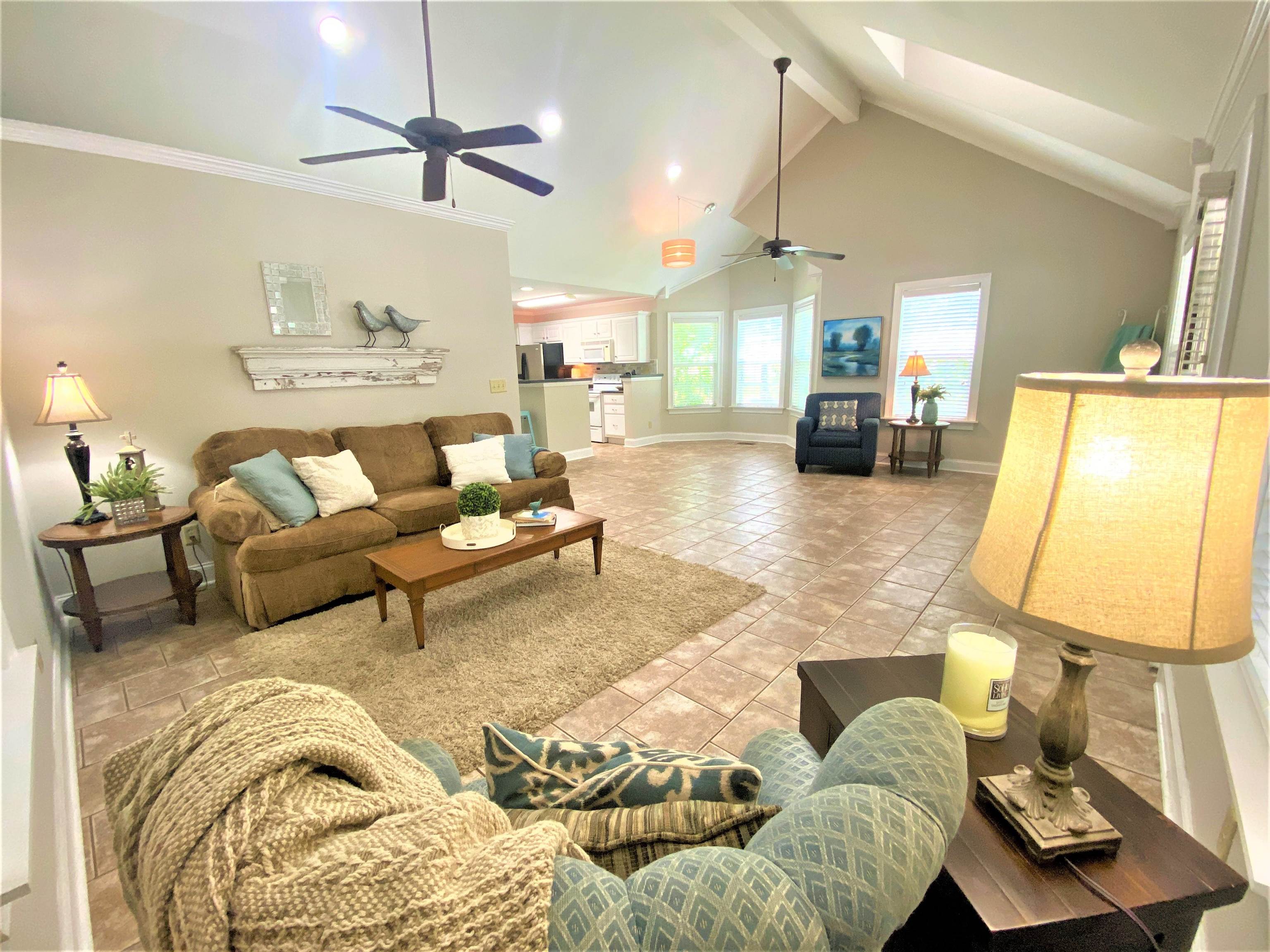 4 Patsy Path Iuka, MS 38852 - Photo 7 of 25 a living room with furniture ceiling fan and a rug