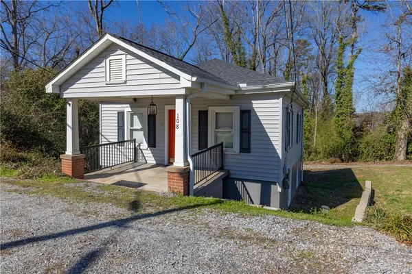 $269,900 | 108 Clemson Street, Clemson, SC 29631