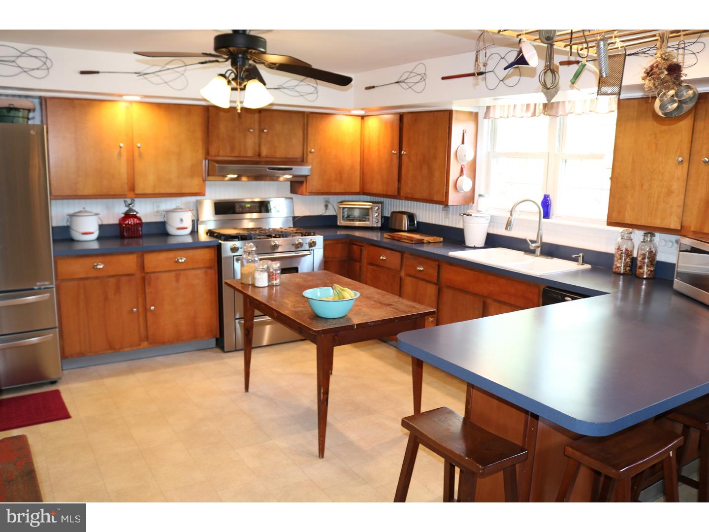 99 Valley Road Birdsboro, PA 19508 - Photo 10 of 24 Kitchen