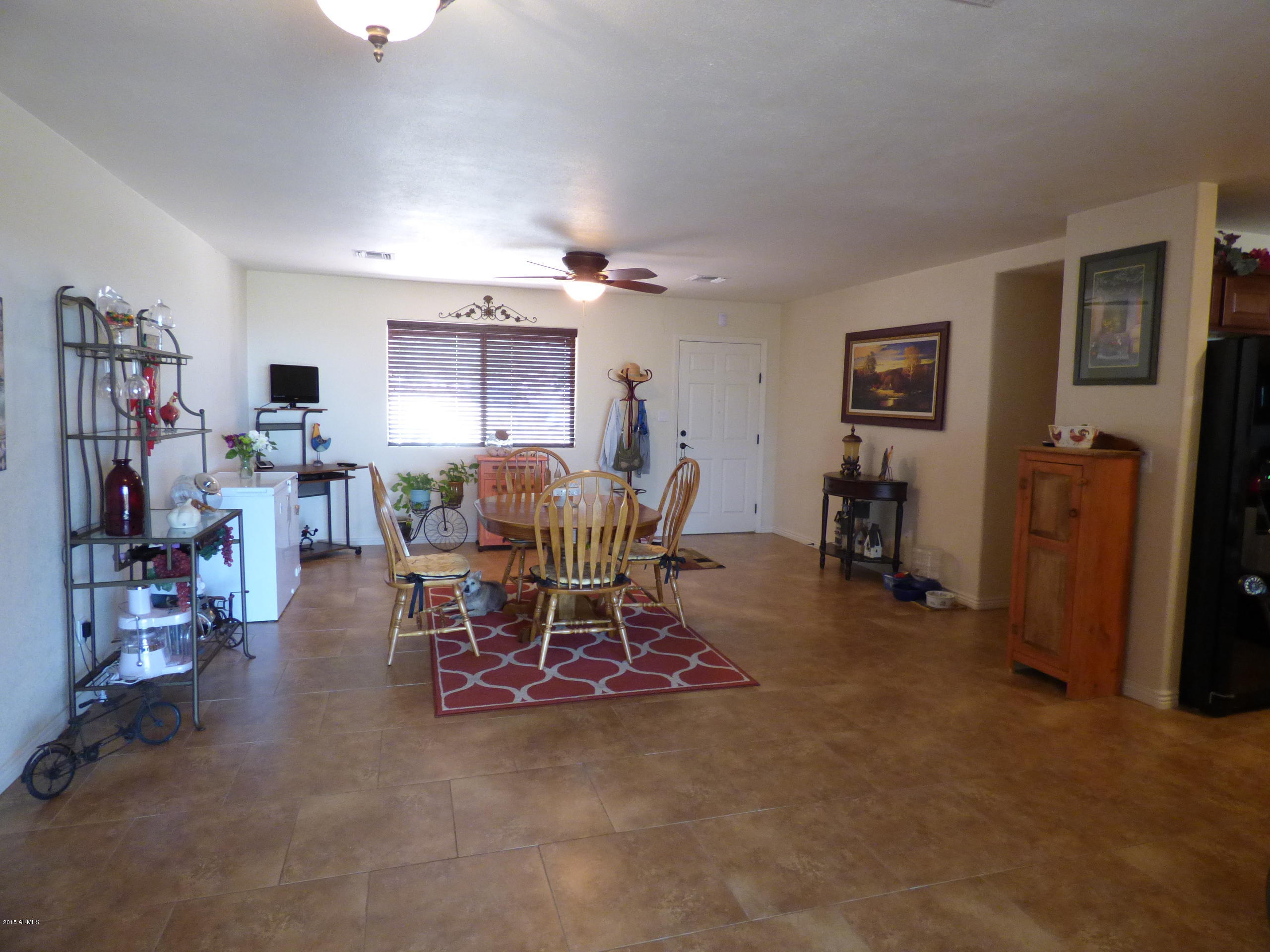 3380 North Prospectors Road Apache Junction, AZ 85119 - Photo 12 of 27 P1010289