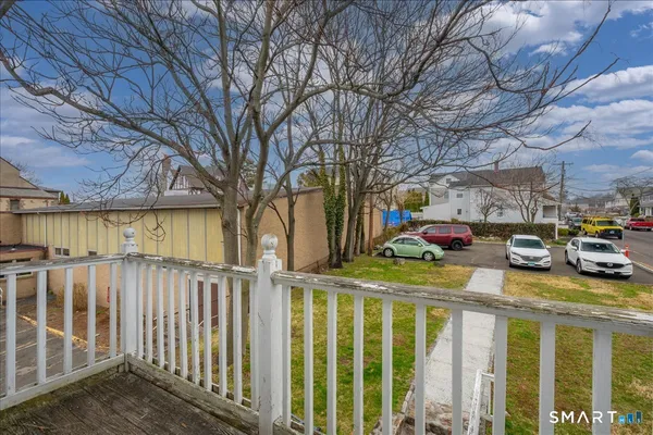 $3,500 | 38 Soundview Avenue, Unit B, Stamford, CT 06902