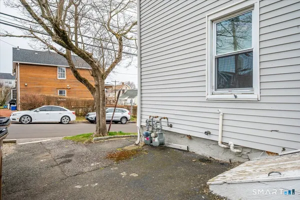 $3,500 | 38 Soundview Avenue, Unit B, Stamford, CT 06902