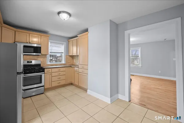 $3,500 | 38 Soundview Avenue, Unit B, Stamford, CT 06902