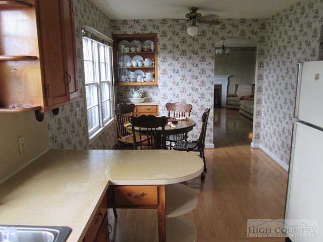 58 Edmonds Road Ennice, NC 28623 - Photo 2 of 19 Gallery Image 2