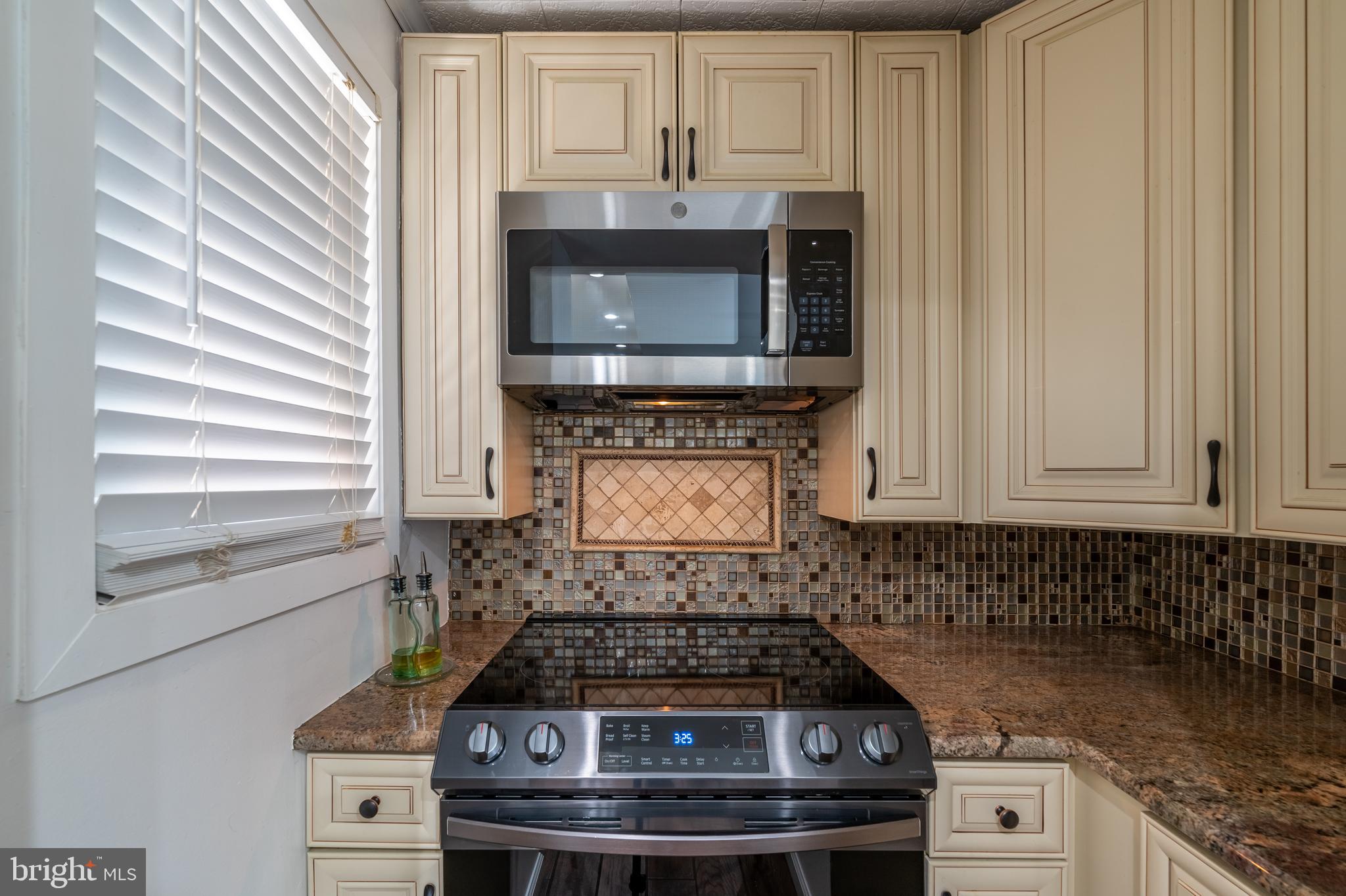 38 Portship Road Dundalk, MD 21222 - Photo 8 of 25