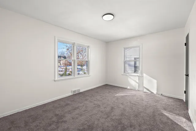 $199,000 | 1423 Roncevalles Avenue, Rockford, IL 61107